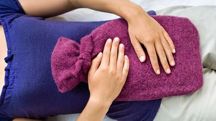 Mënyra të thjeshta për të lehtësuar dhimbjet gjatë ciklit menstrual