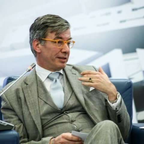 Ambasadori gjerman kërkon që Kosova të përfshihet në databazën e "John Hopkins" për koronavirus