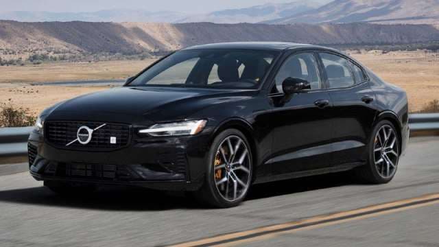 Volvo kufizon shpejtësinë në 180 km/h