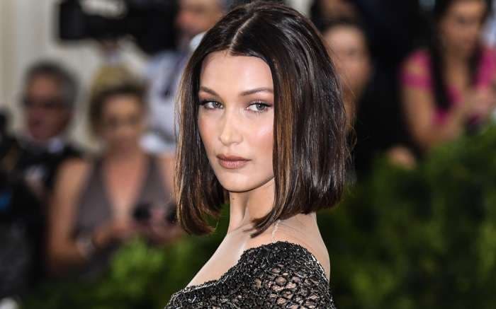 Veshjet me stil të Bella Hadid (FOTO)