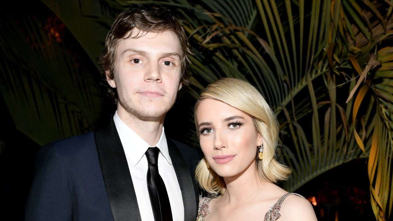 Ndahen Emma Roberts dhe Evan Peters