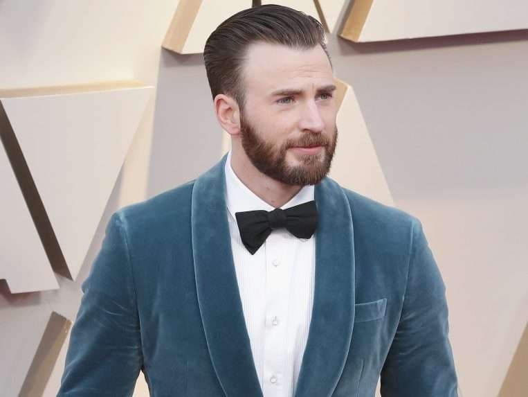 Chris Evans tregon pse është beqar