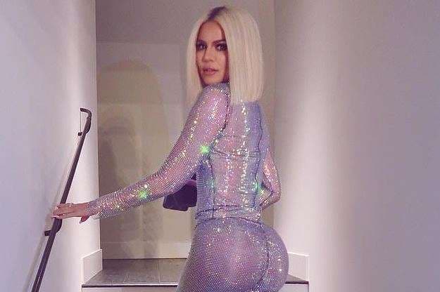 Fansat e kritikojnë Khloe-n për photoshop të realizuar keq
