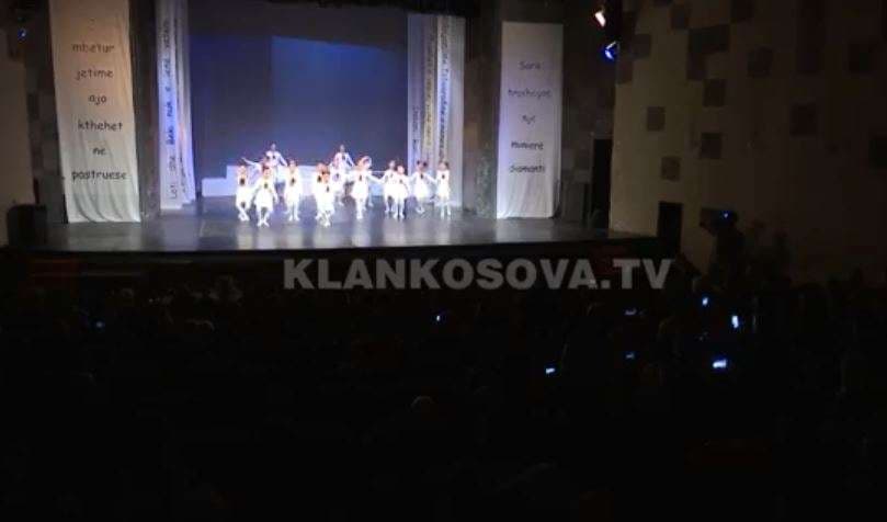 Jepet shfaqja e baletit për fëmijë "Një princeshë e vogël" (VIDEO)