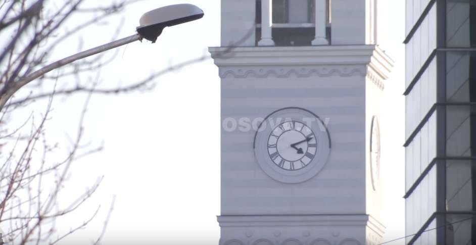 Ndërrimi i orës, me mirë verorja apo dimërorja? (VIDEO)