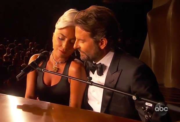Fotografia e Lady Gaga’s dhe Bradley Cooper ngrit dyshime për romancë