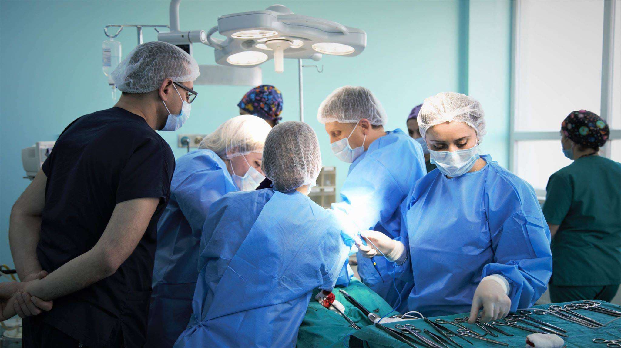 Pajisjet e reja lehtësojnë punën në Klinikën e Gjinekologjisë