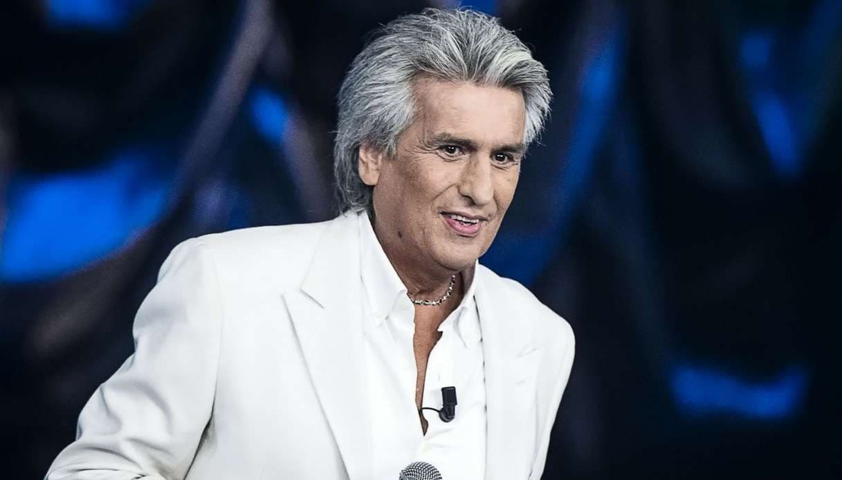 Deputetët ukrainas kërkojnë t’i ndalohet hyrja Toto Cutugno-s (VIDEO)