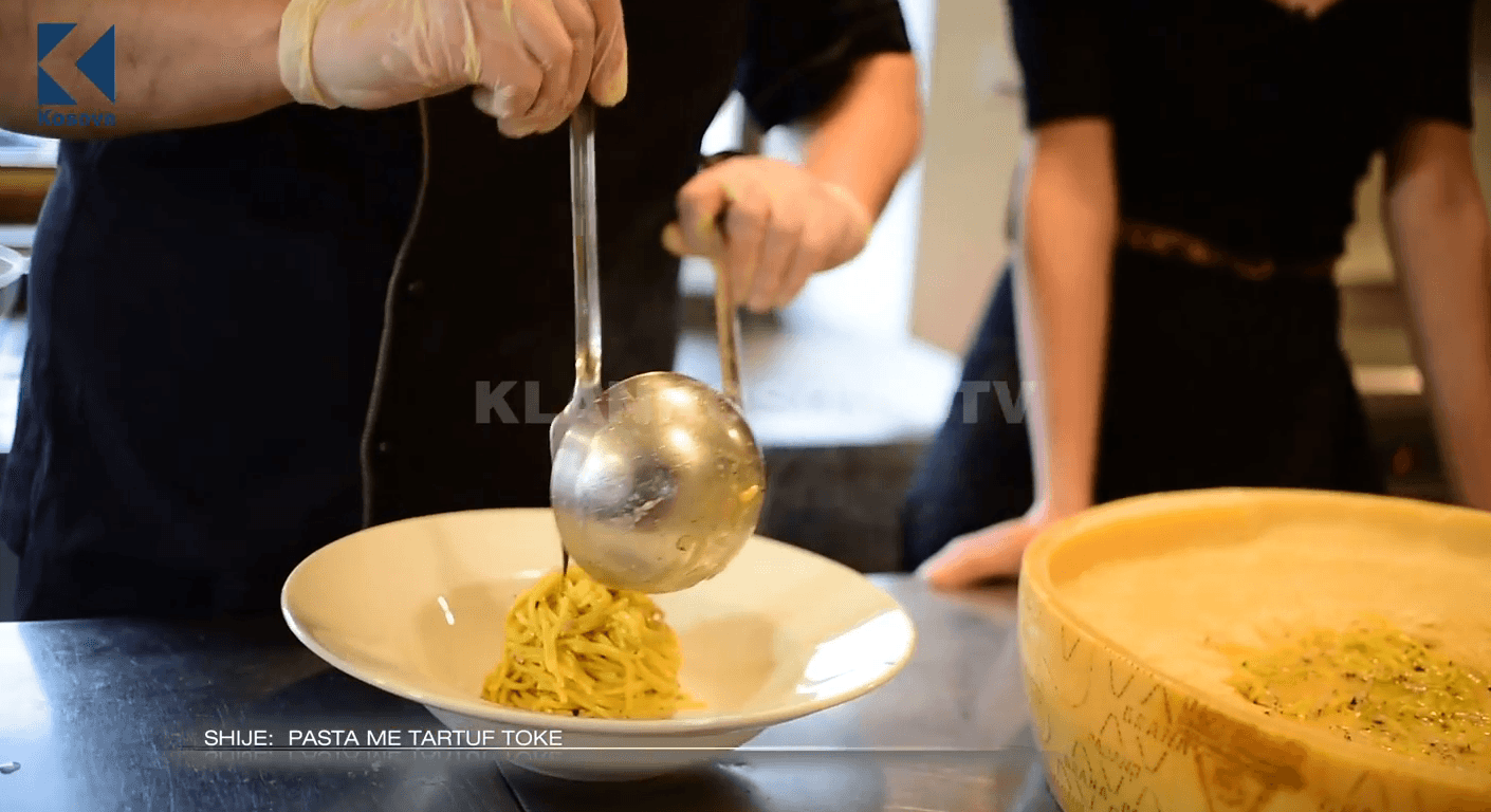 Shije: Pasta me tartuf toke (VIDEO)