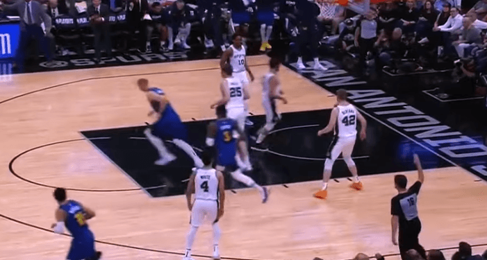 Spurs fitojnë ndaj Nuggets (VIDEO)