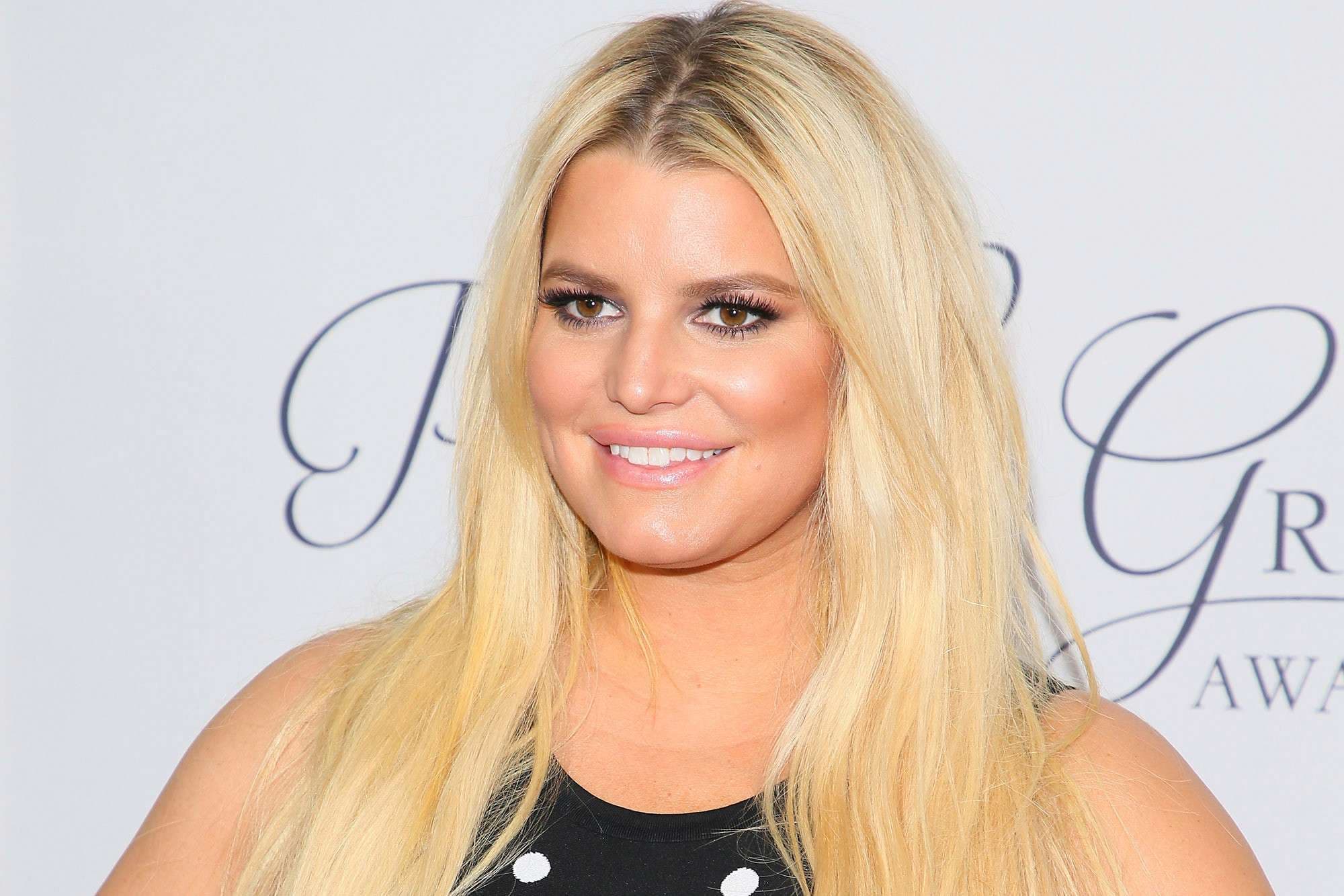 Del edhe një fotografi e vajzës së Jessica Simpson (FOTO)