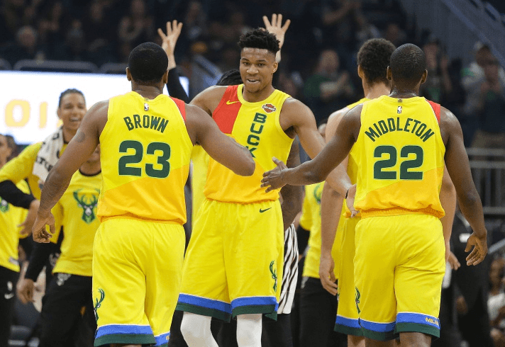 Bucks, 60 fitore në NBA (VIDEO)