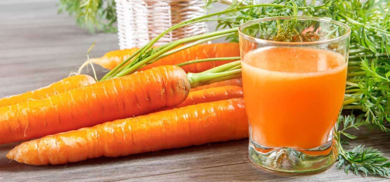 A është më i shëndetshëm lëngu i karotës apo karota?