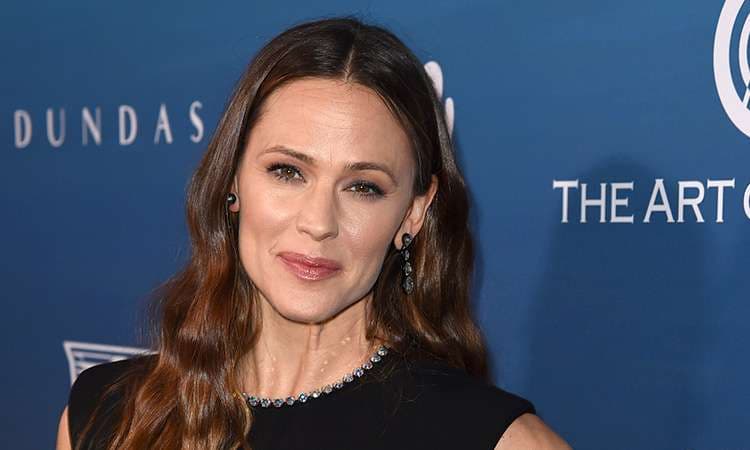 Aktorja Jennifer Garner thotë se i ka vdekur një mike nga zjarri në Los Angeles
