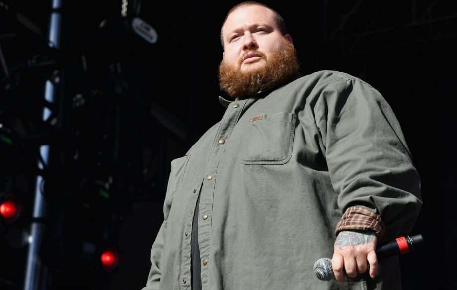 Dritat në skenë gati e verbuan Action Bronson (VIDEO)