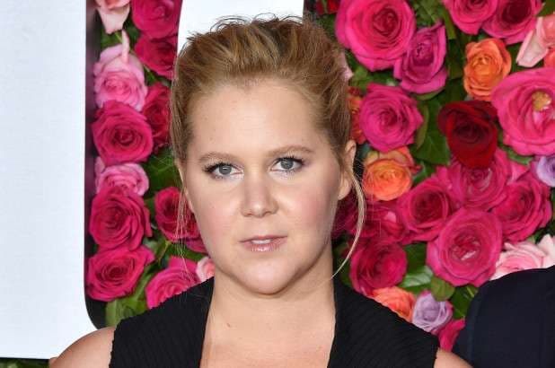 Si e bëri shtatzënia Amy Schumer të ndryshojë rutinën e bukurisë?