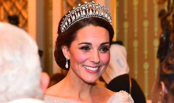 Sandalet e preferuara të Kate Middleton