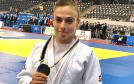 Xhudistja Erza siguroi medaljen e artë për kadetë në Rumani