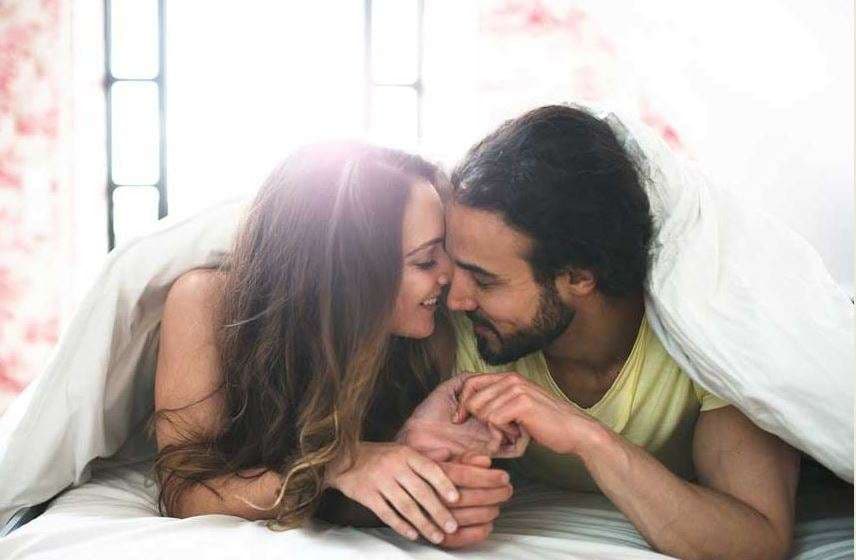 Kur është koha e duhur që të bashkëjetoni me partnerin tuaj?