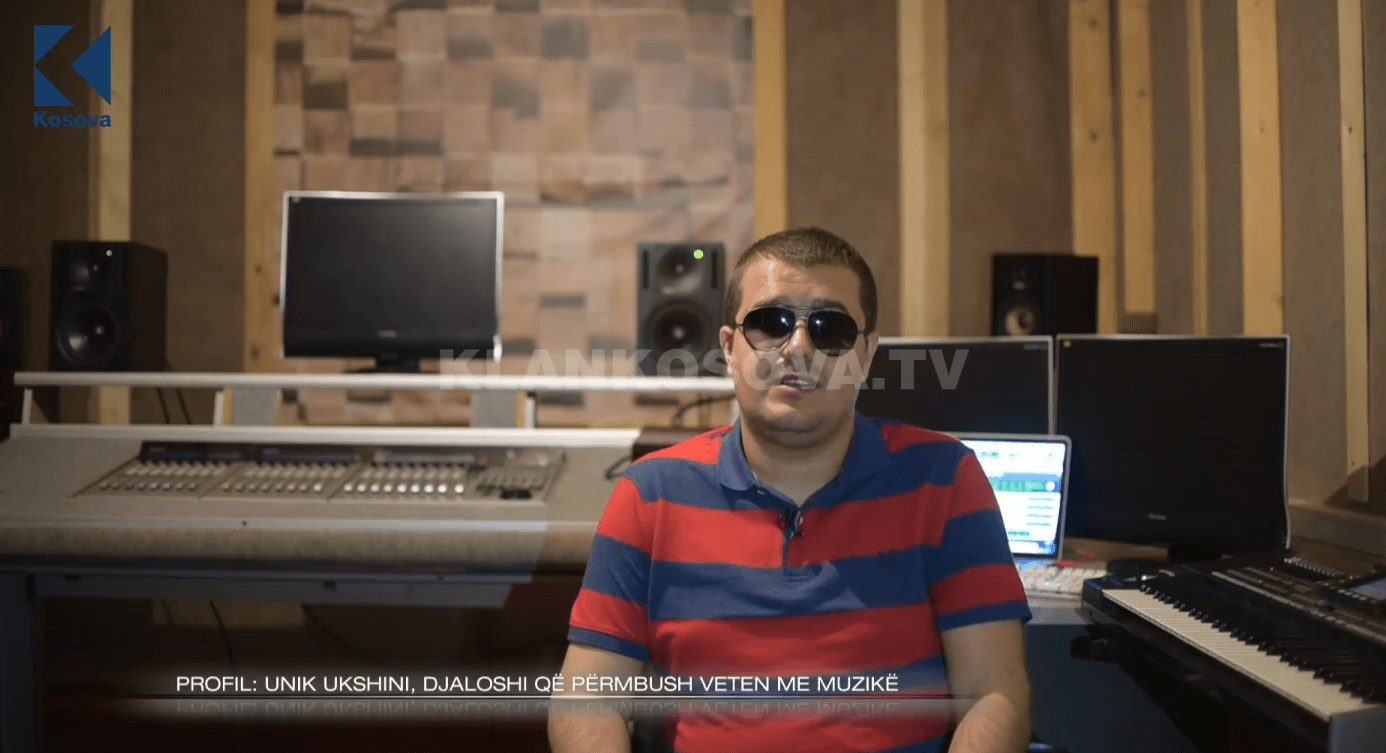 Unik Ukshini, djaloshi që përmbush veten me muzikë (VIDEO)