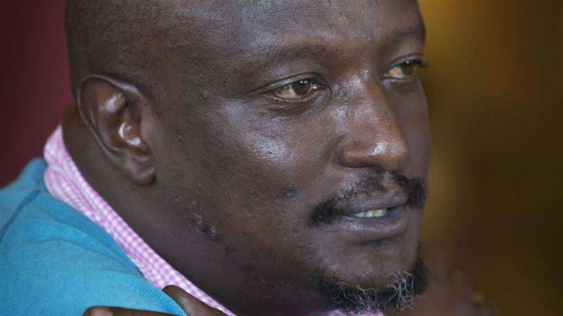 Vdes shkrimtari i njohur afrikan Binyavanga Wainaina