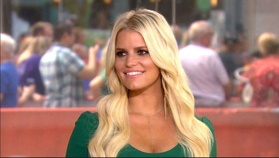 Jessica Simpson tregon dashurinë që ka për vajzat e saj (FOTO)