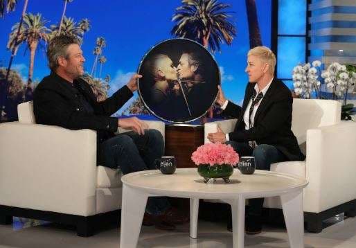 Blake merr dhuratë interesante nga Ellen (FOTO)