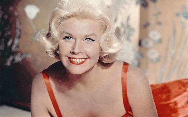 Vdes aktorja dhe këngëtarja Doris Day