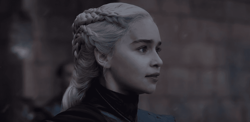 Emilia Clarke studioi Hitlerin për fjalimin final në “Game of Thrones” (VIDEO)