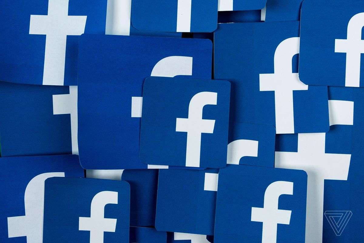 Facebook kërkon rregullim të internetit
