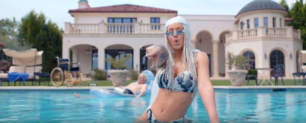 Iggy publikon “Started” (VIDEO)