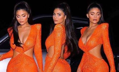 Kylie Jenner shkëlqen në fustan portokalli (FOTO)
