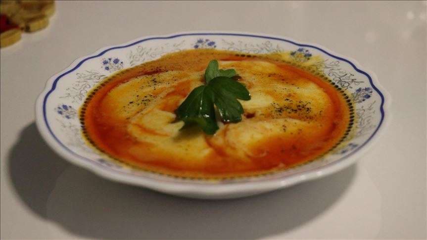 Paqa përbërësi kryesor i sofrës së Iftarit në Shkup