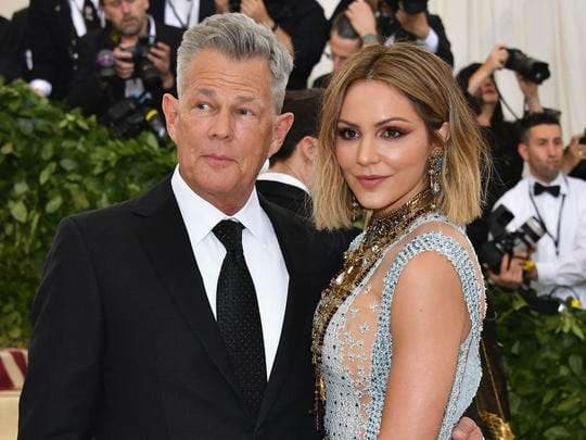 Katharine McPhee merr zyrtarisht mbiemrin e burrit (FOTO)