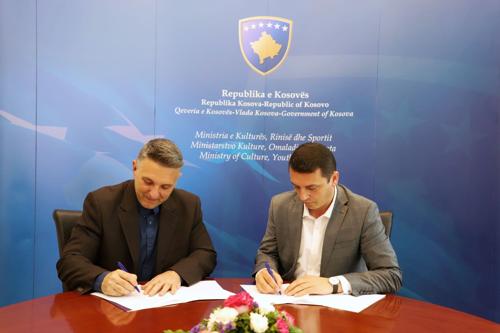 Federata e Bilardos dhe Federata e Muay Thai mbështeten me nga 20 mijë euro secila