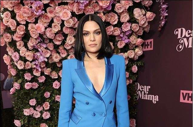 Jessie J pas takimit me vajzën e të dashurit, thotë se ajo është e mrekullueshme