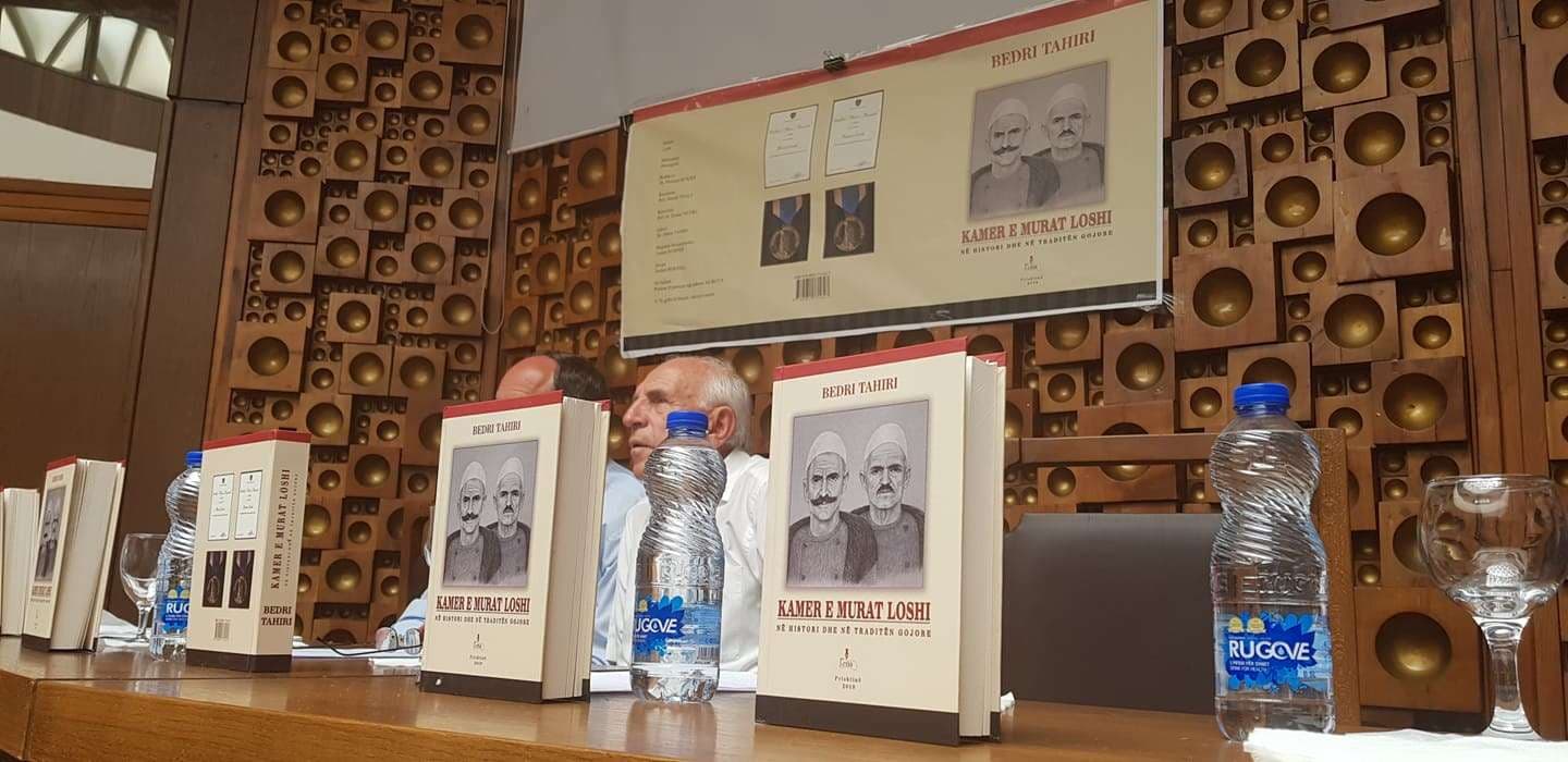 Promovohet libri "Kamer e Murat Loshi” (FOTO)
