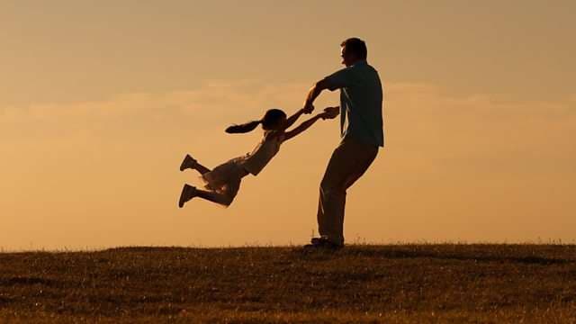 Lidhja emocionale me baballarët e rëndësishme për fëmijët