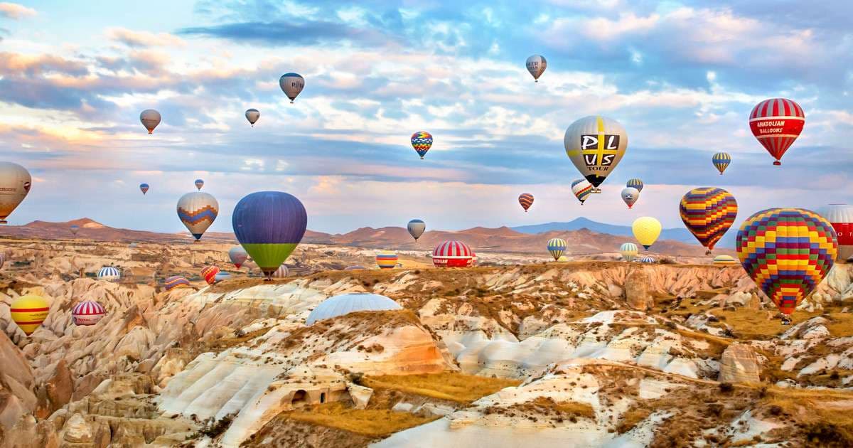 Cappadocia organizon festivalin e parë me shumë balona në ajër