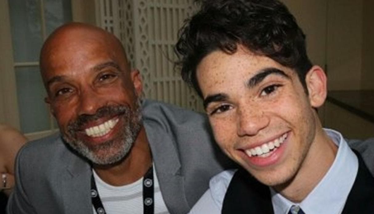 Babai i Cameron Boyce falënderon për mbështetjen pas vdekjes së djalit