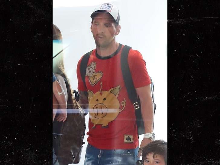 Lionel Messi në mes të një përleshje midis Dolce & Gabbana me Kinën