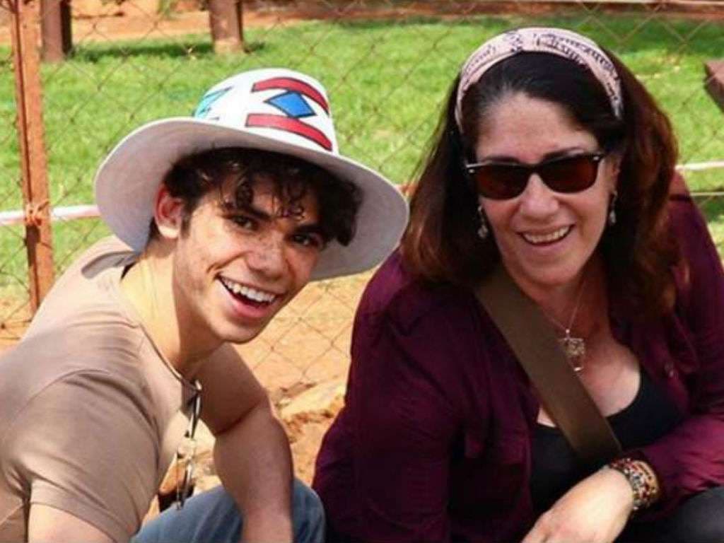 Nëna e Cameron Boyce kujton djalin me fjalë prekëse (FOTO)