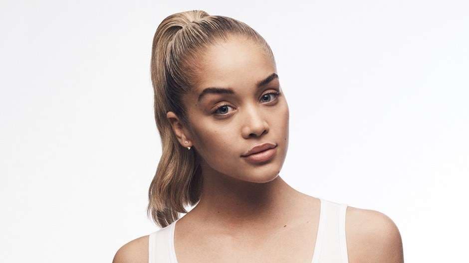 Jasmine Sanders tregon pse e thërrasin Golden Barbie