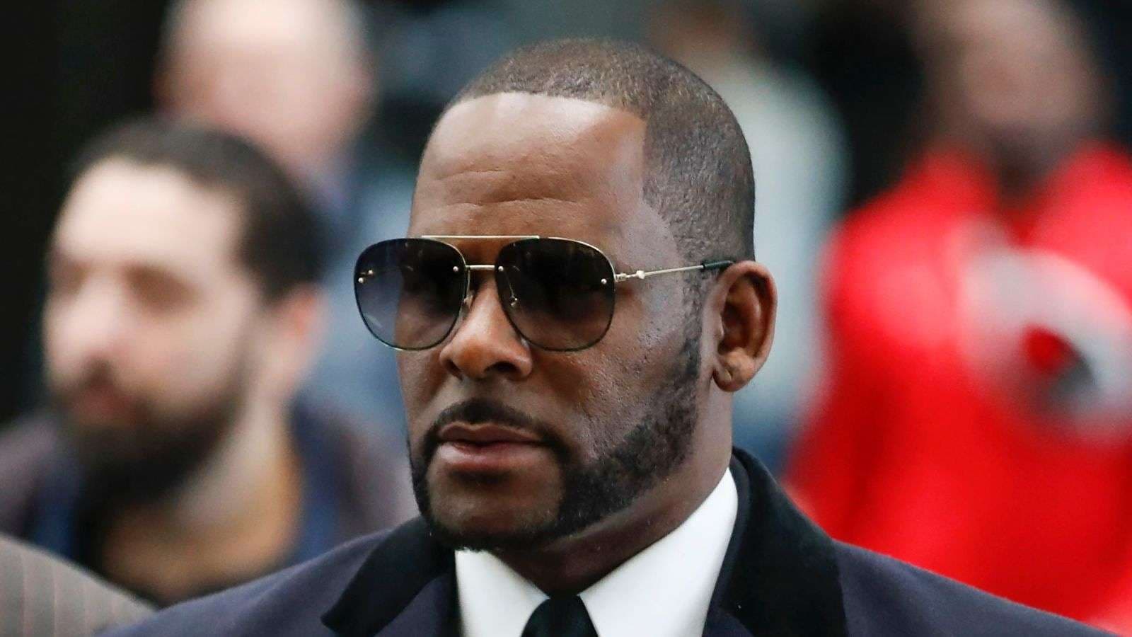 Arrestohet këngëtari R. Kelly
