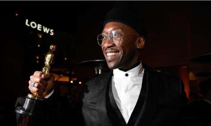 Fituesi i dyfishtë i Oscar Mahershala Ali i bashkohet Marvel