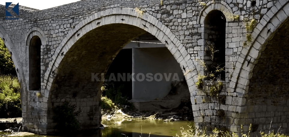Restaurimi i urave të vjetra të Gjakovës (VIDEO)