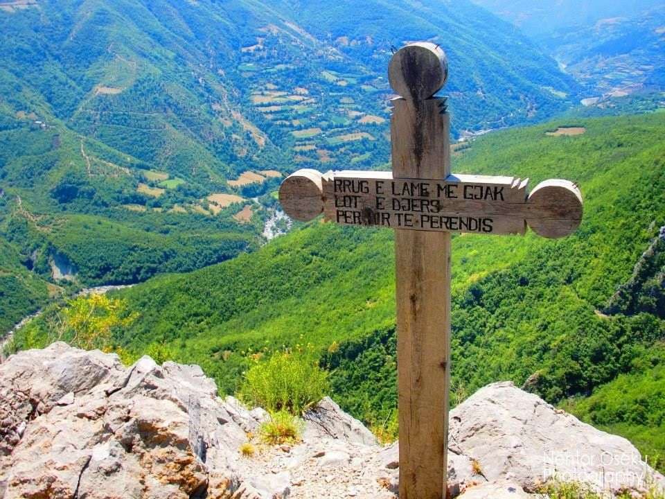 Curraj – turistët e konsiderojnë si sekretin e fundit të alpeve shqiptare