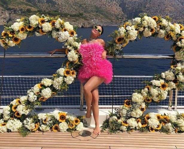 Jahti ku Kylie Jenner e festoi ditëlindjen, një milion për një javë