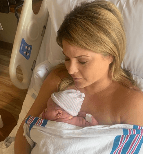 Jenna Bush sjell në jetë fëmijën e tretë (FOTO)