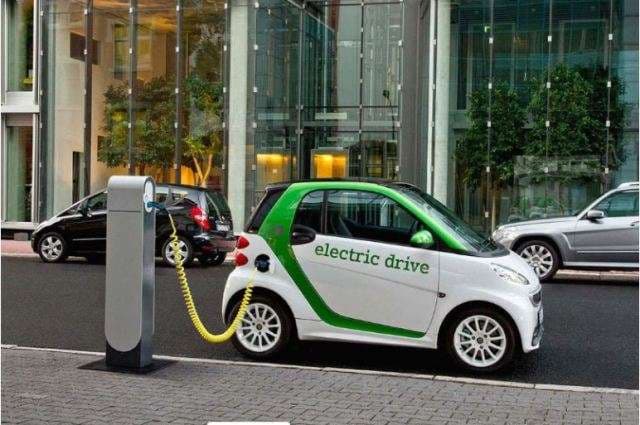 Maqedonia e Veriut me vetëm 44 vetura elektrike dhe 40 mbushës